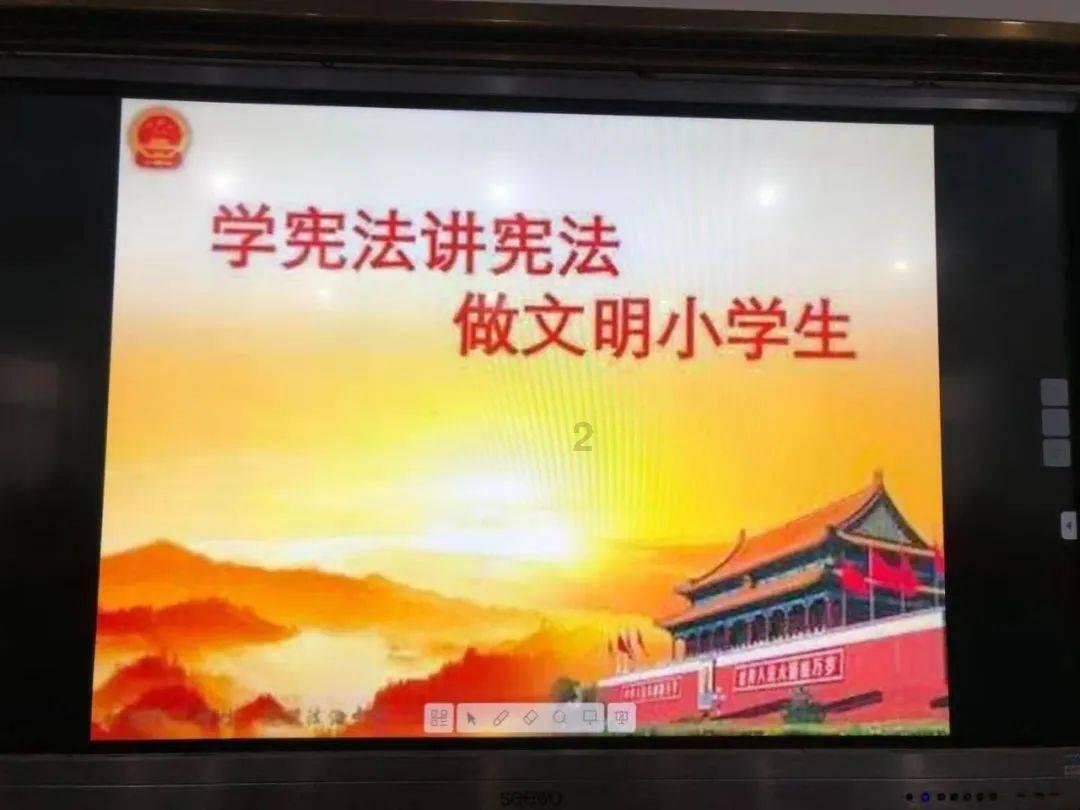 尘埃3