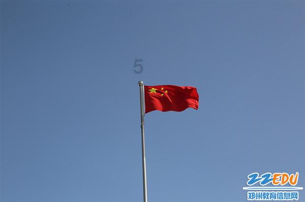 缺谁谁尴尬？名嘴：我猜老里出山的原因是76人和哈登都打得很好